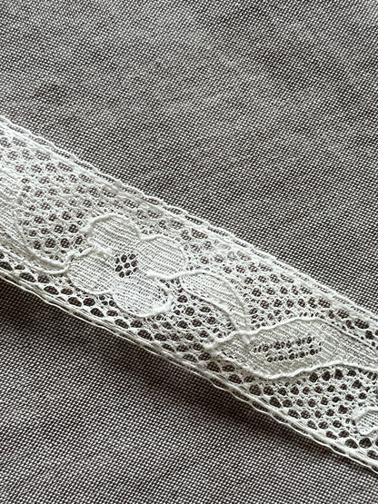 アンティークレース