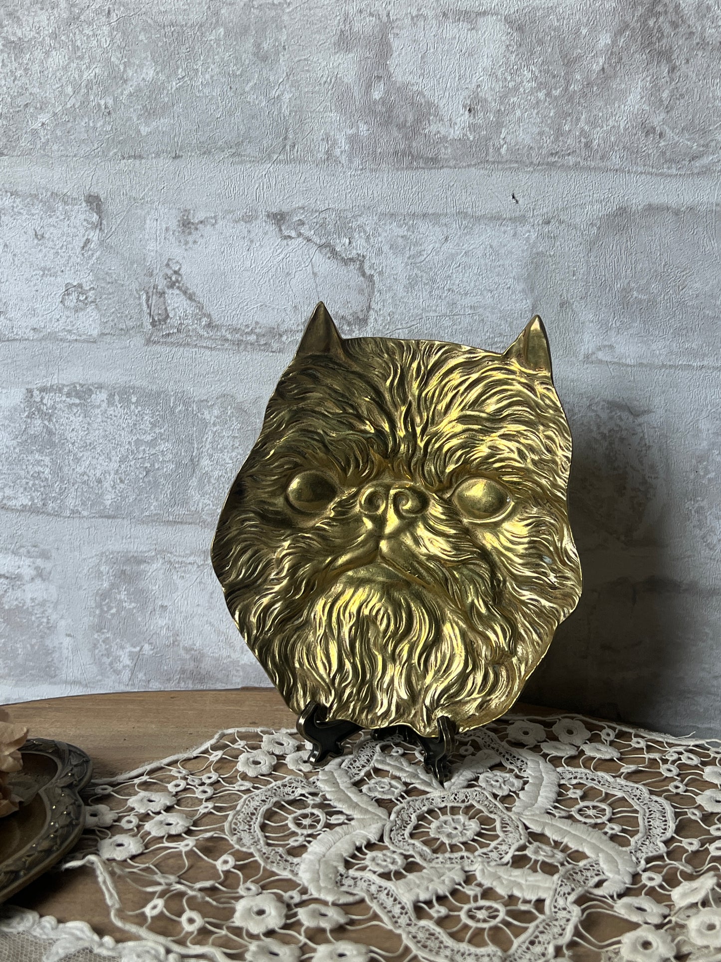 ★真鍮製猫フェイス皿