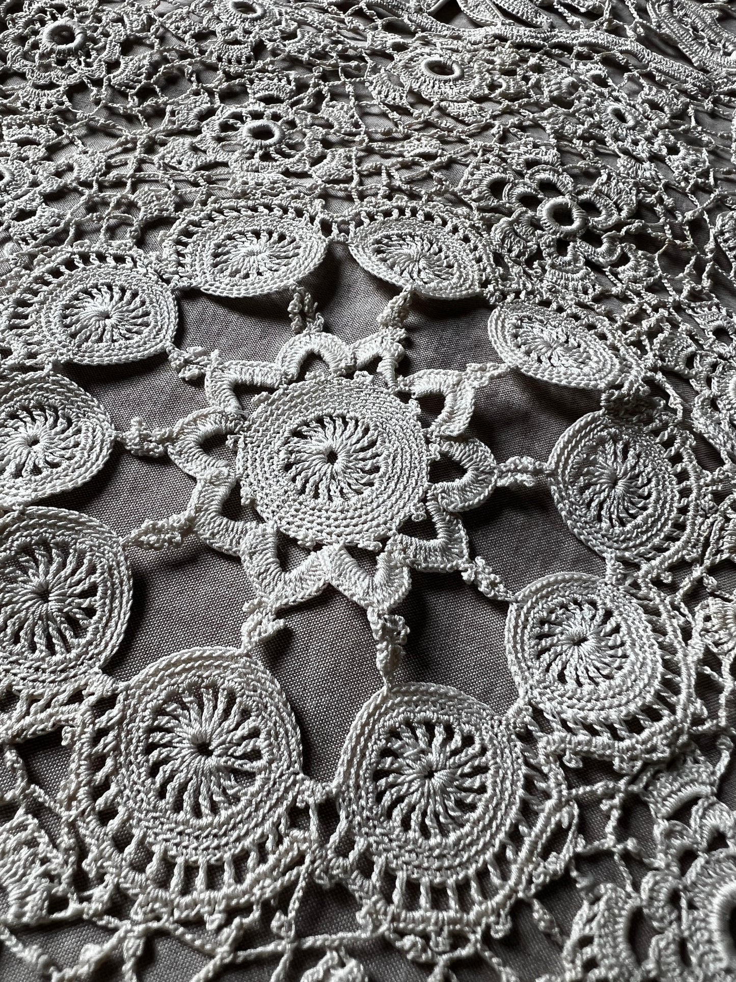 アイリッシュクロシェレース楕円形クロス