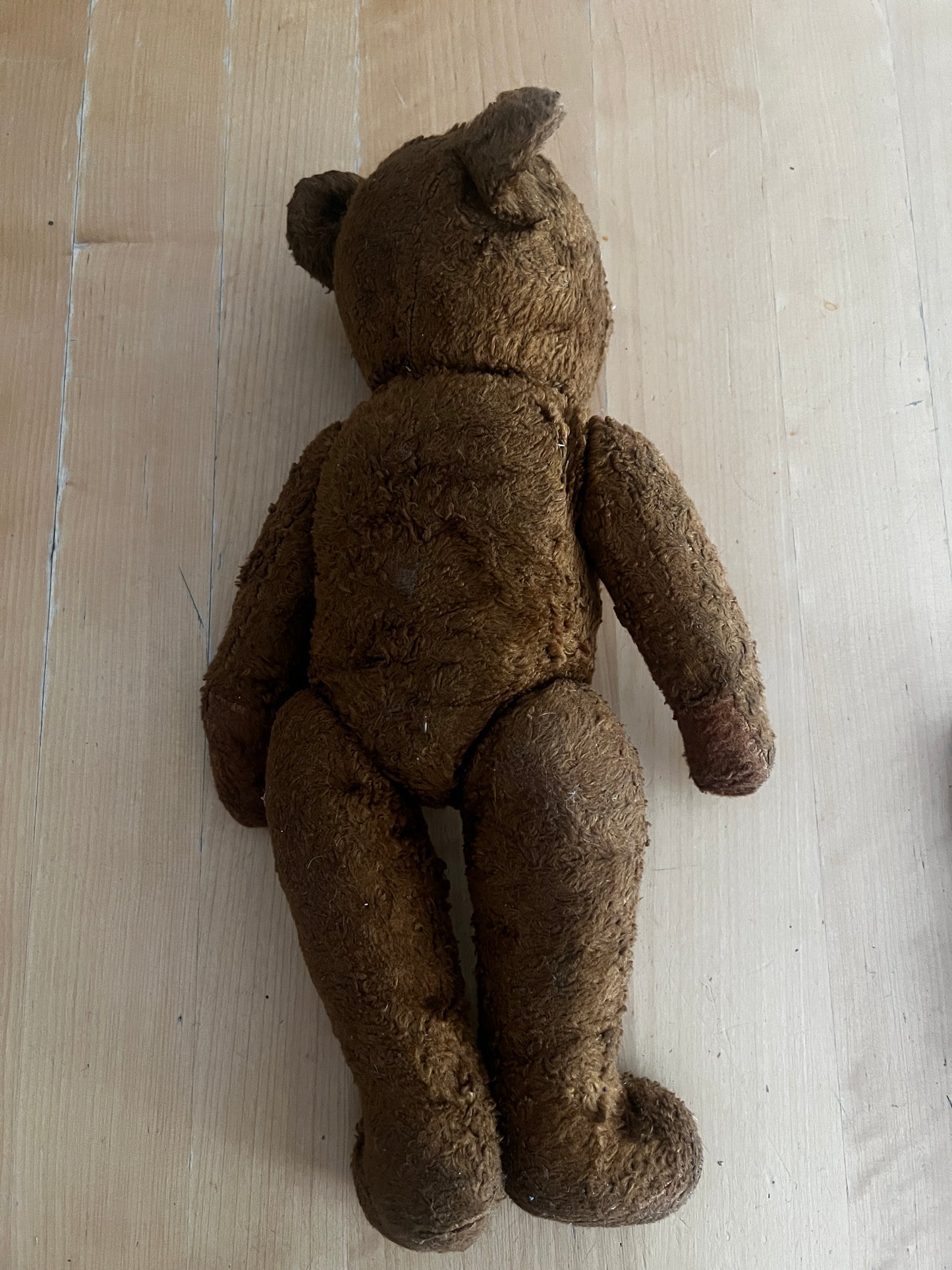 古いぬいぐるみ