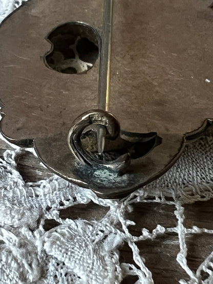 アンティークブローチ