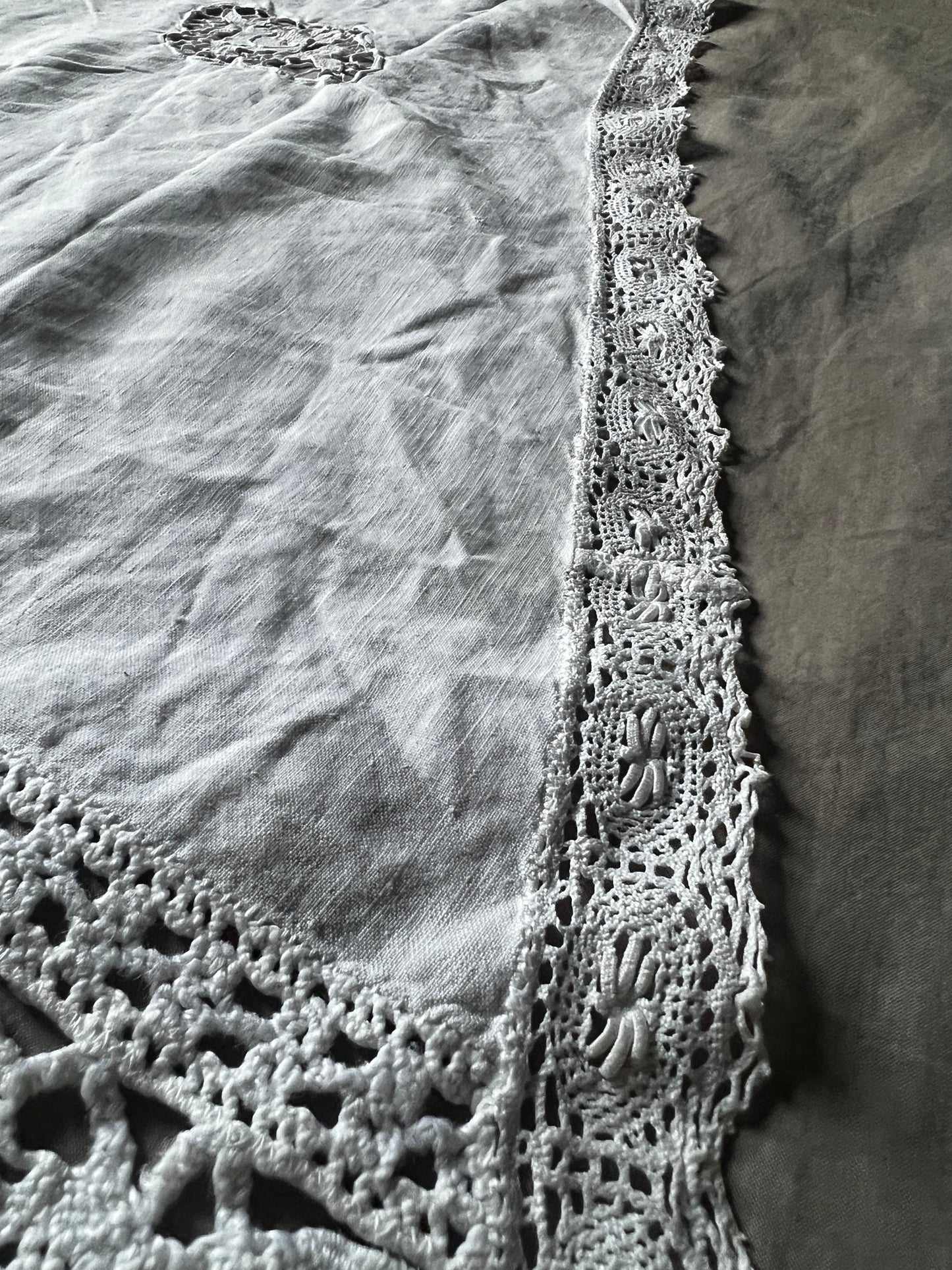 台形リネンクロス