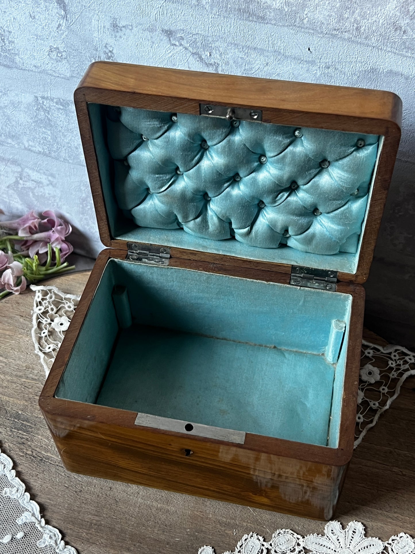 スミレとミモザのモシュリンヌ