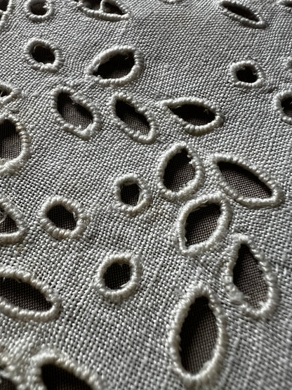 カットワーククロス