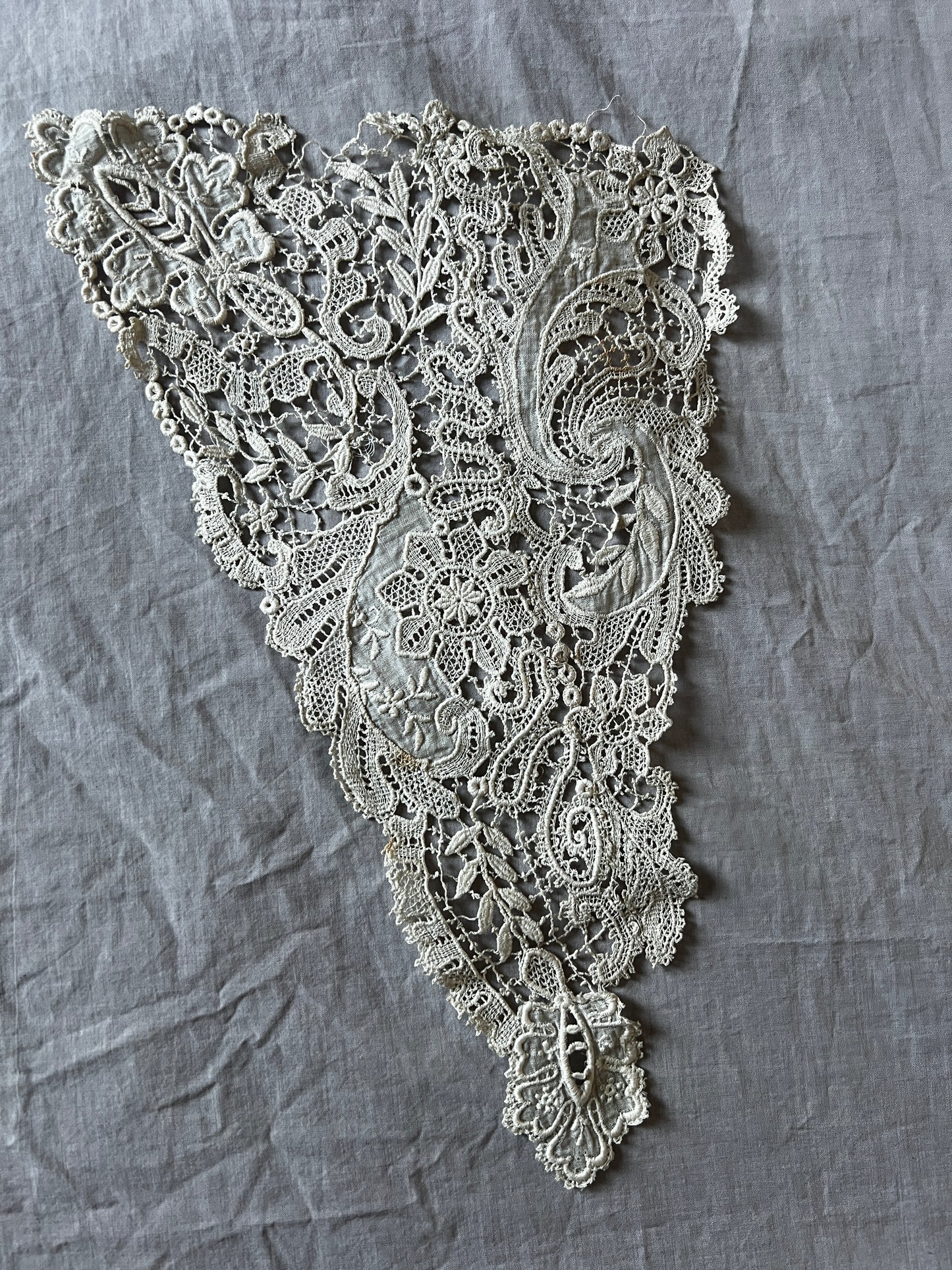 ★アンティークレース端布