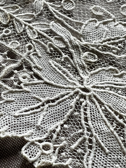 ポワンドガーズレース