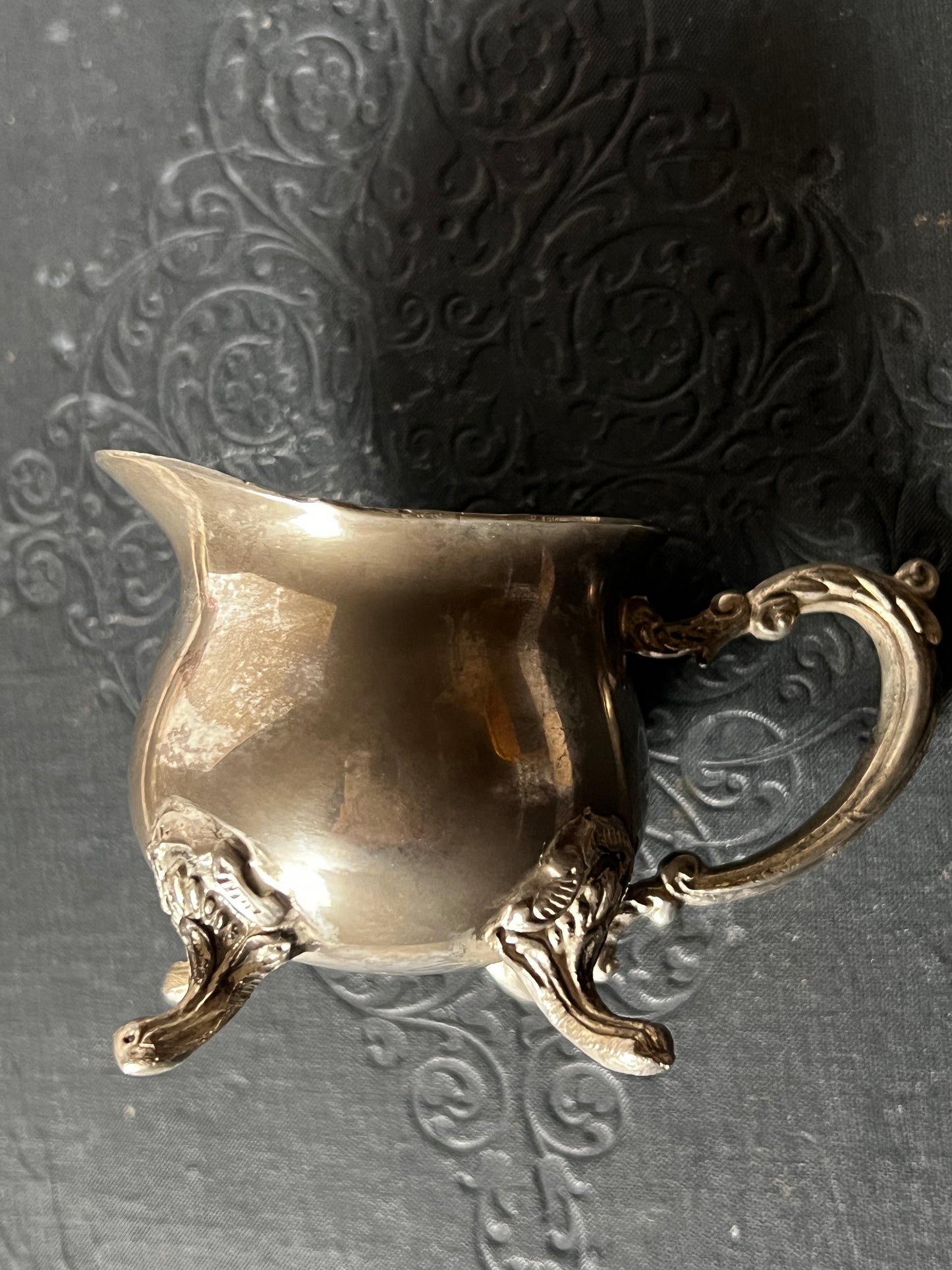 ★メタル製ミルクピッチャー