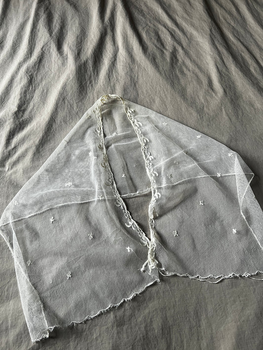 チュール刺繍レースミニヴェール