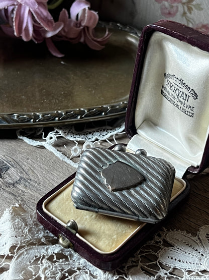 メタル製ミニケース