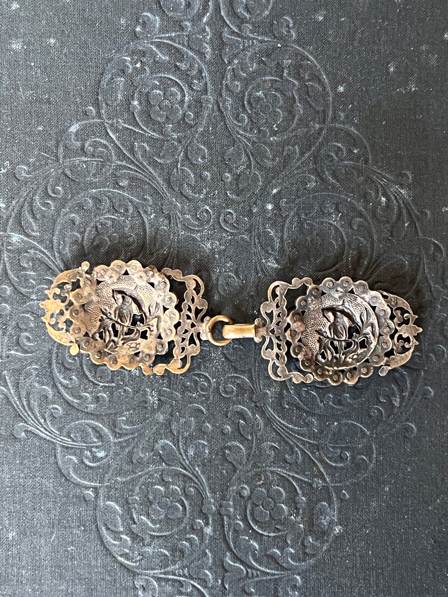 ★アンティーククラスプ