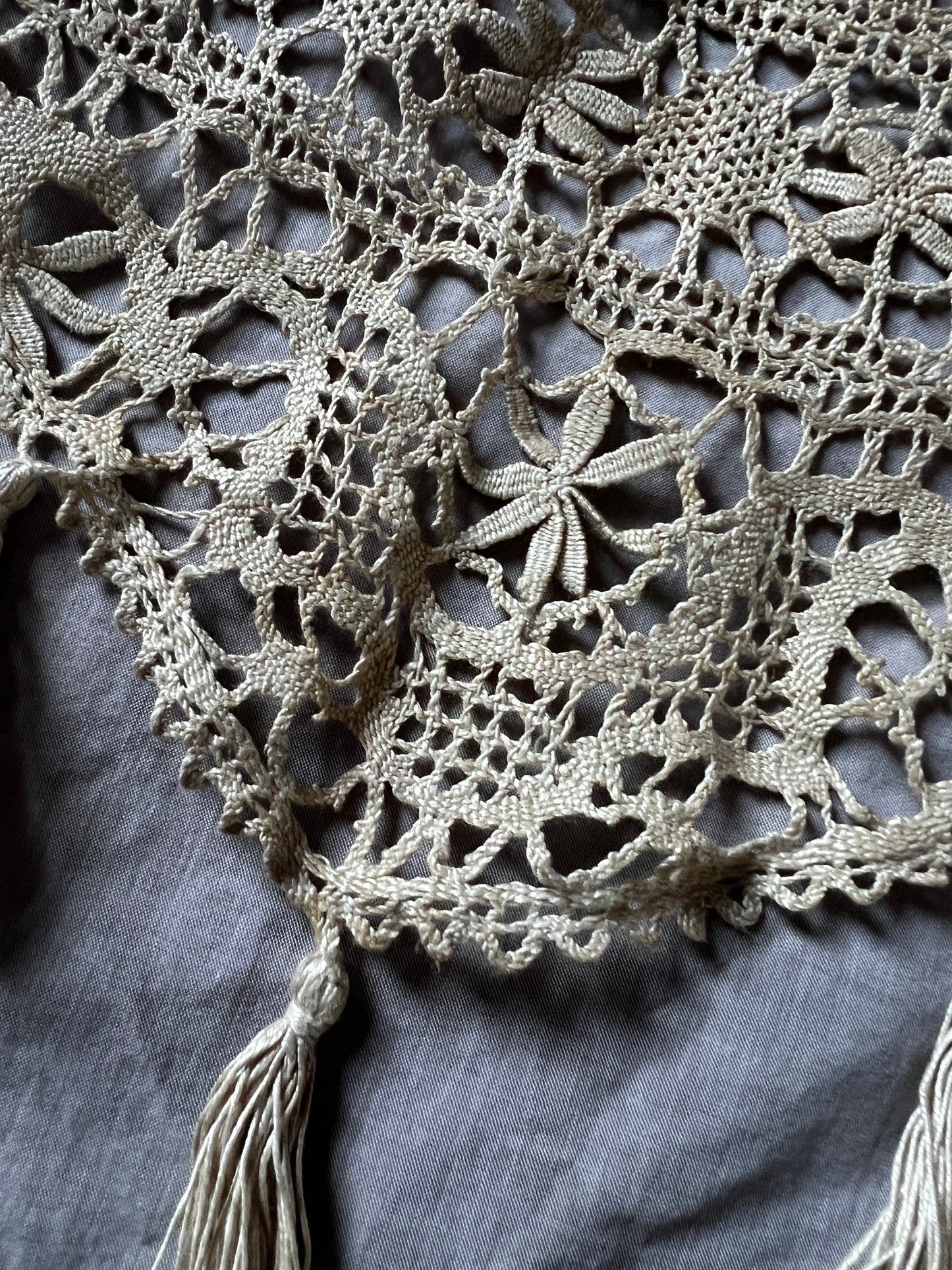 ★ボビンレースのミニカーテンセット