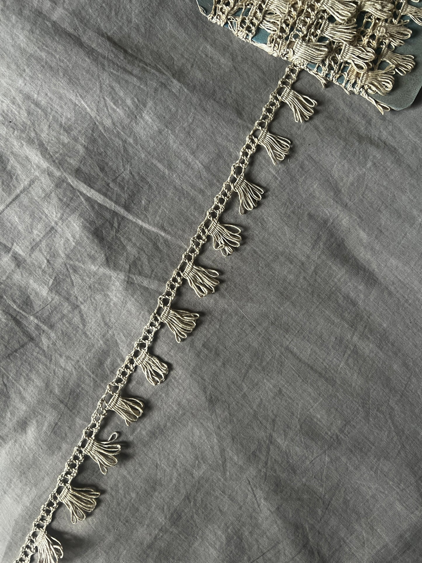 ★房飾り付きレース