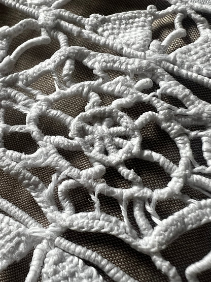 ニードルレースの端布