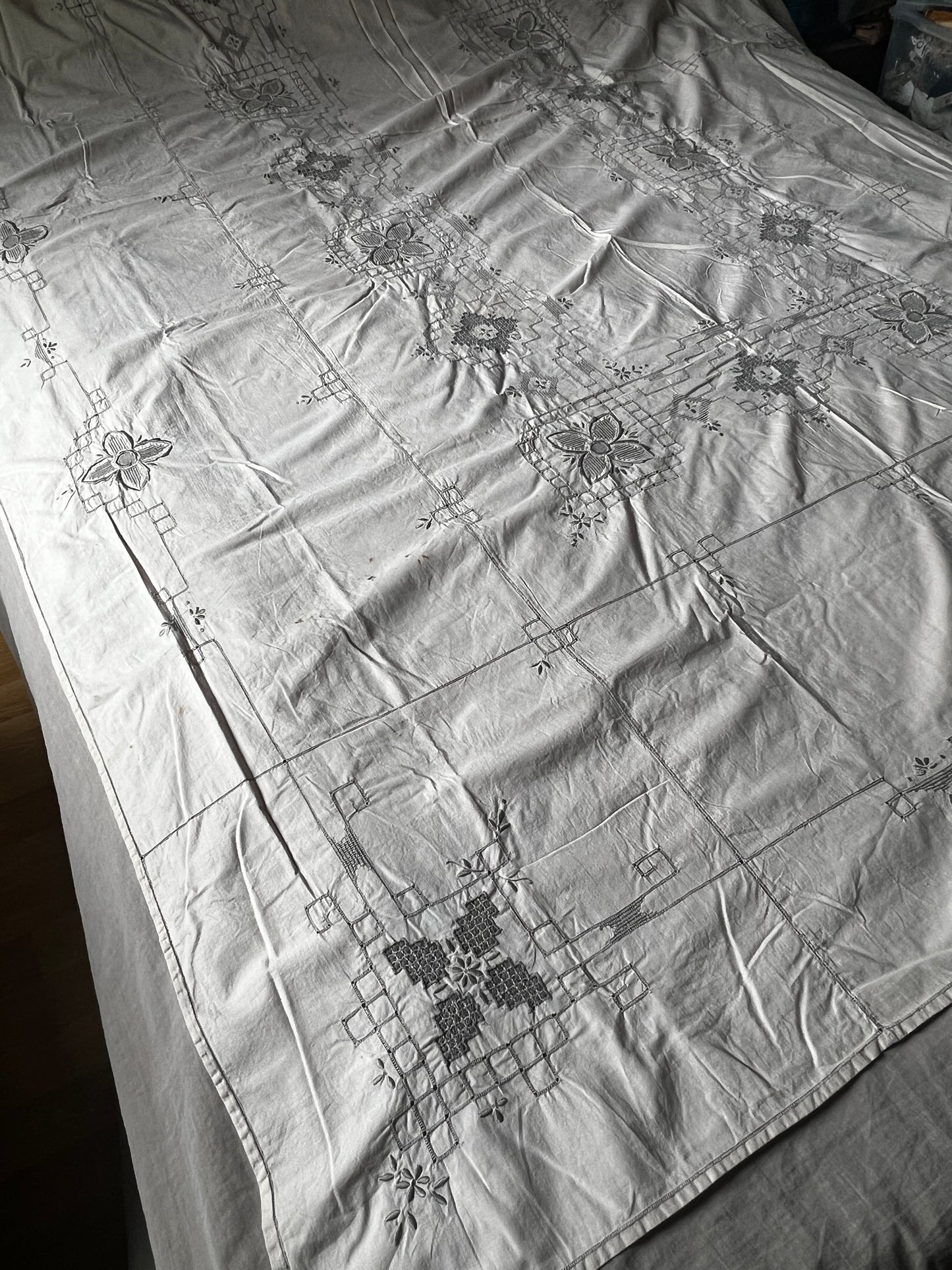 ★マデイラ刺繍大判クロス