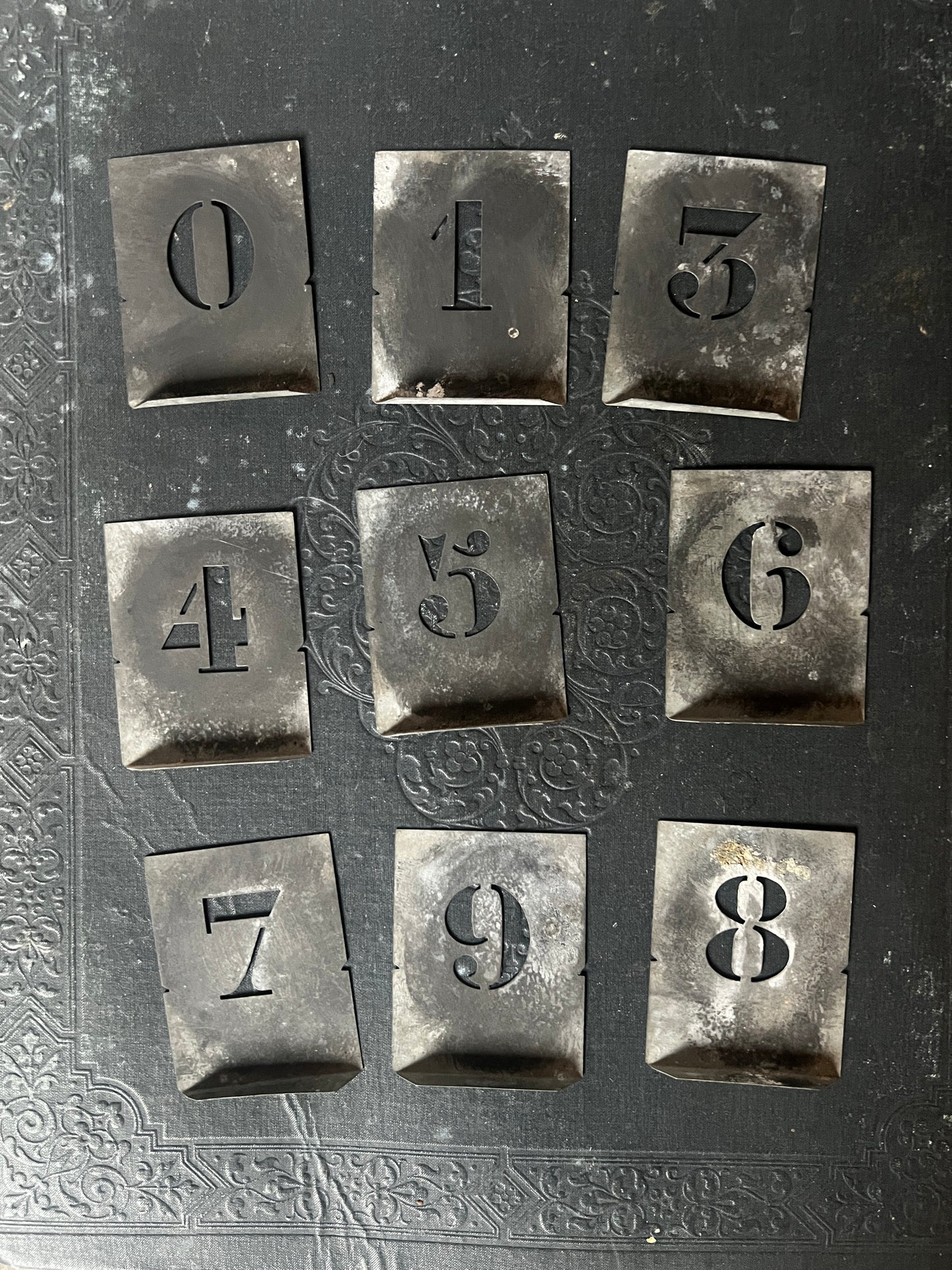 ★ステンシルプレート