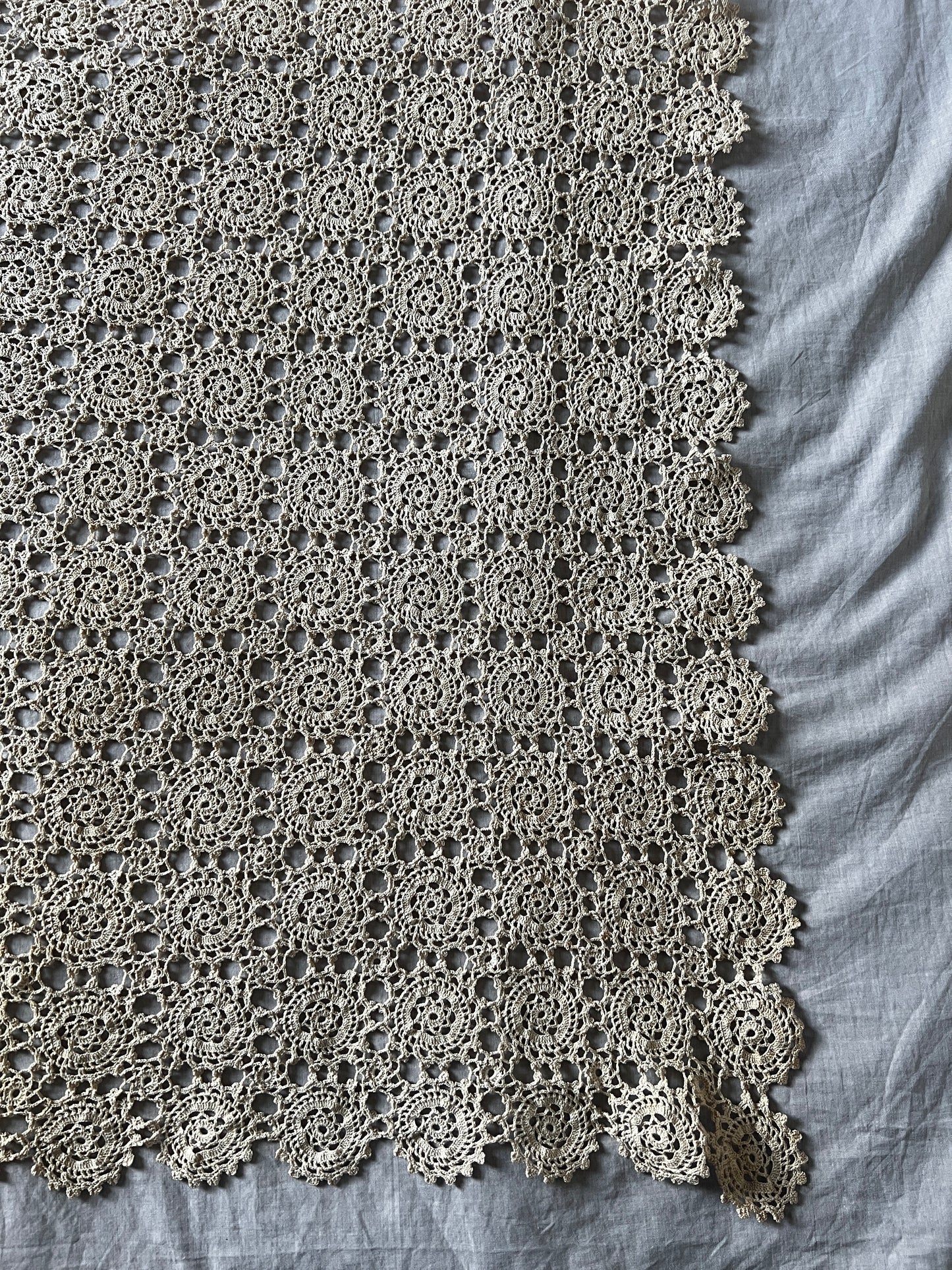 クロシェモチーフ大判クロス