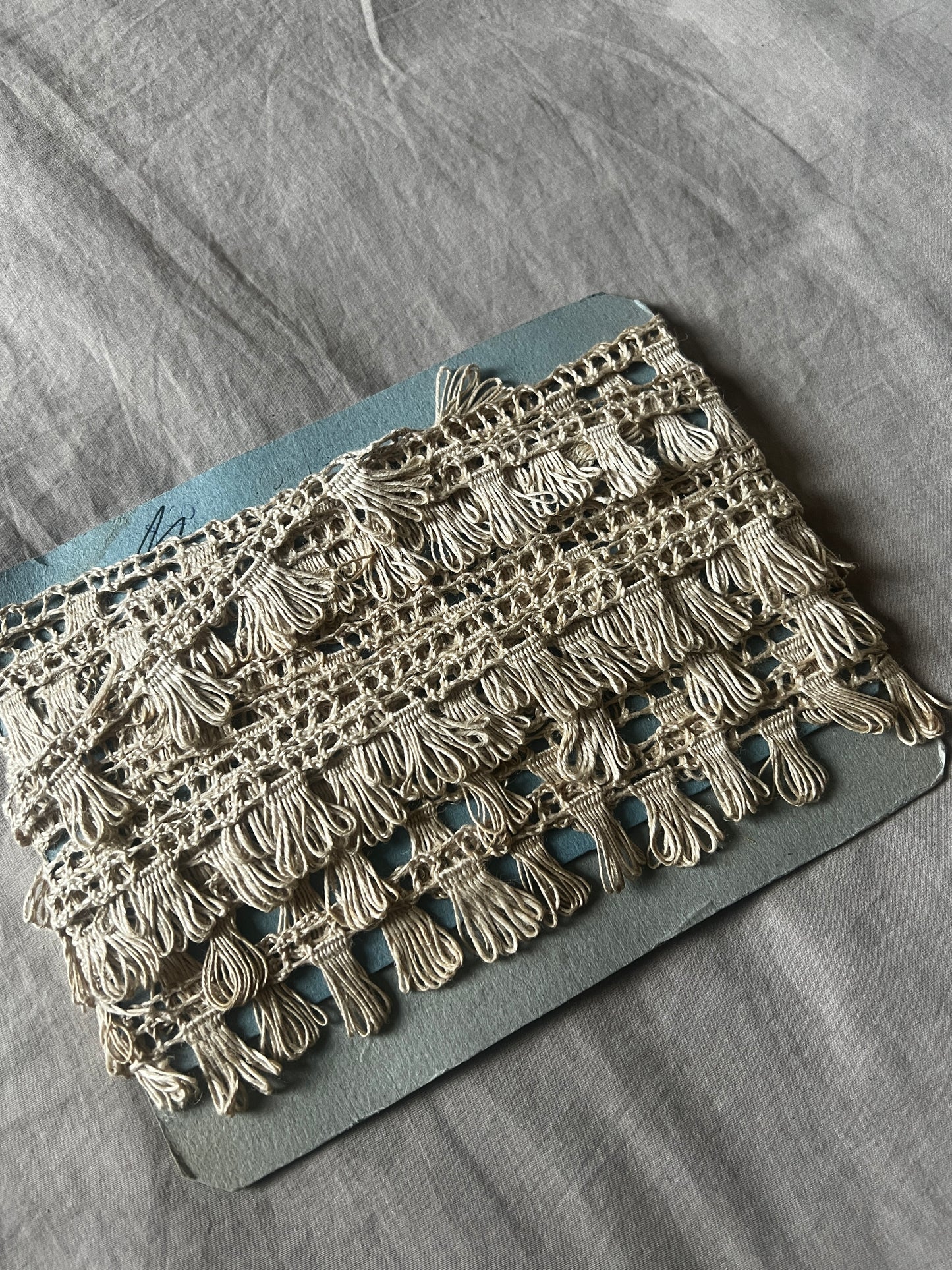 ★房飾り付きレース