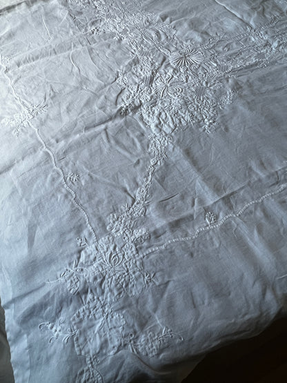 白刺繍大判クロス