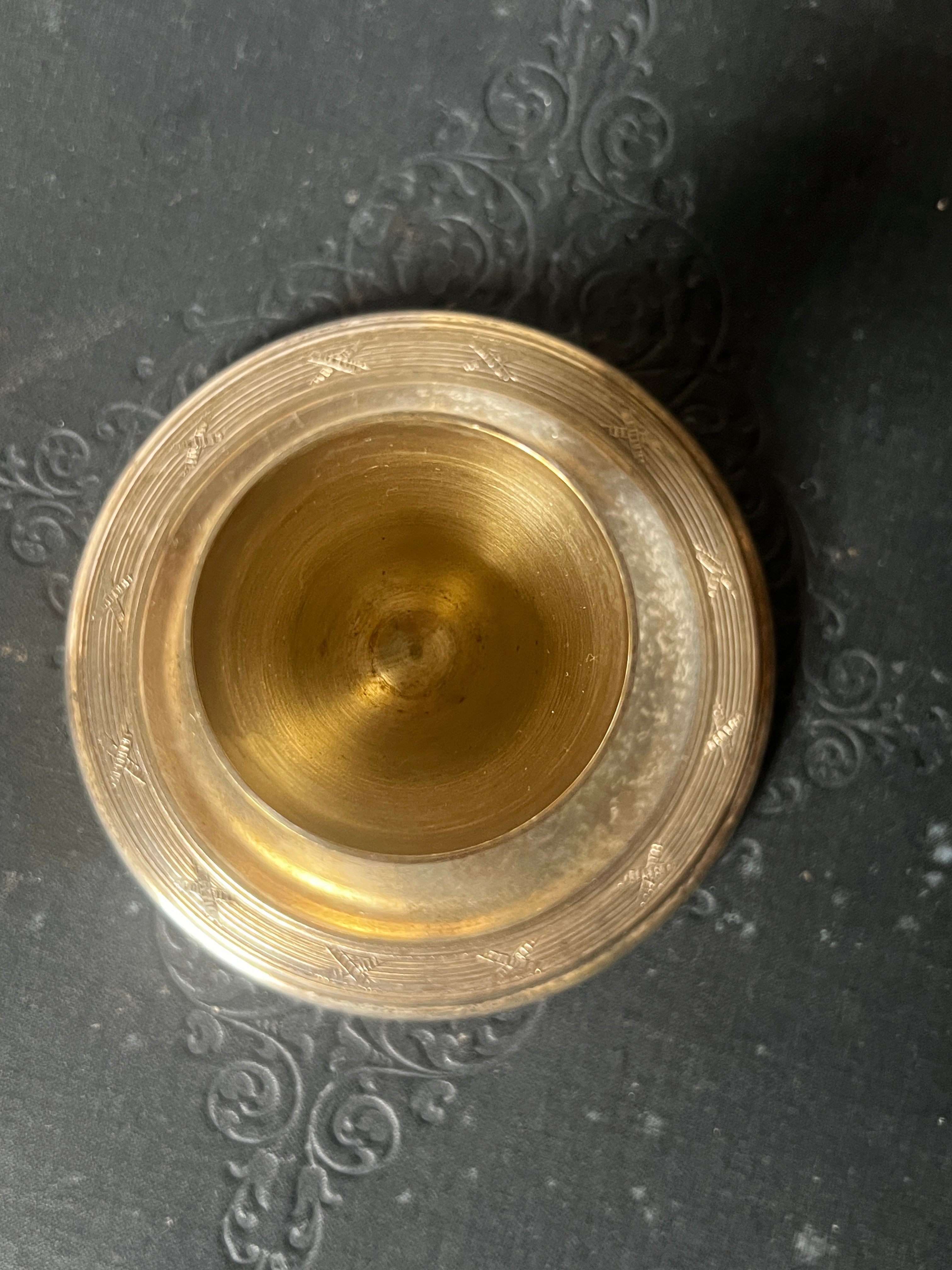 ☆メタル製エッグスタンド – France Antique 銀色アンティーク