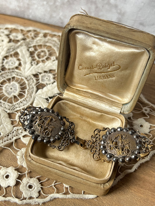 ★アンティーククラスプ