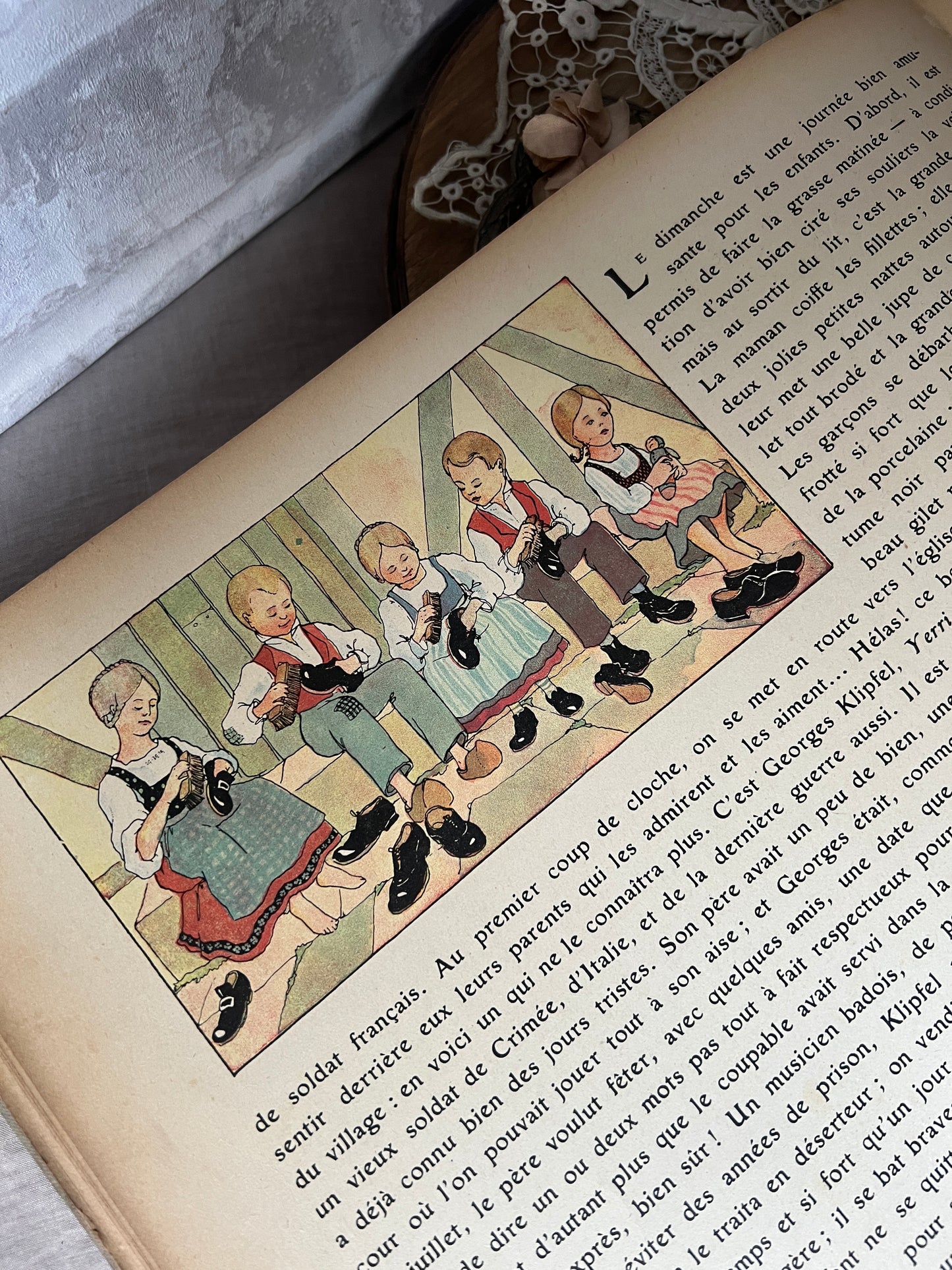 ★古い絵本(MON VILLAGE)