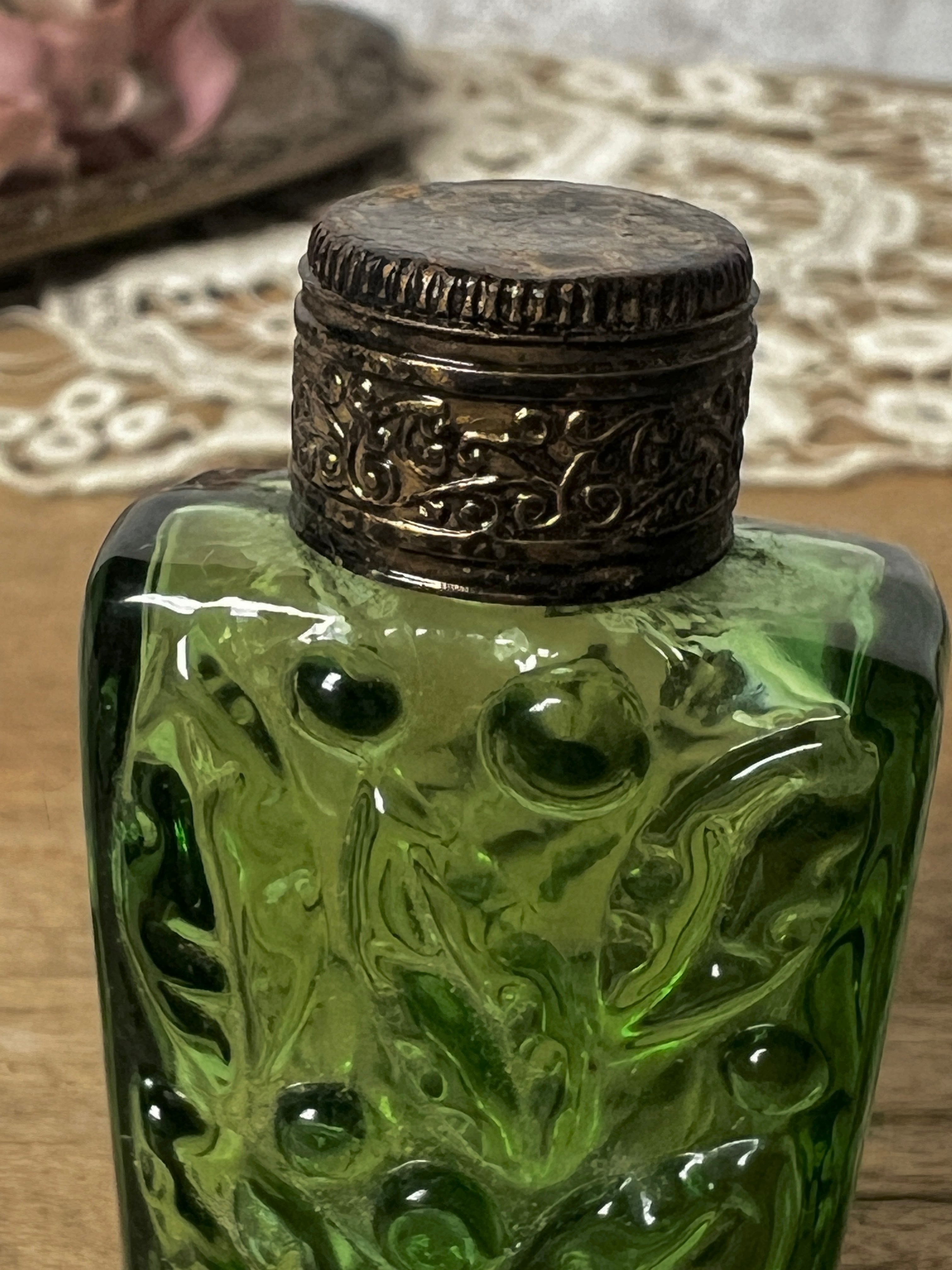 軍艦ビール 空瓶 GunkanBeer 緑色ガラス1000ml アンティーク 軍艦