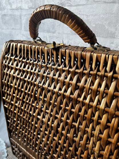 ★ボトル収納型パニエ