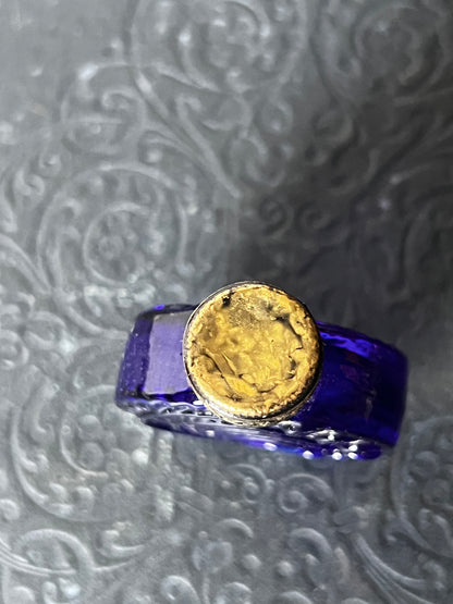 ★古い小瓶(ブルー)