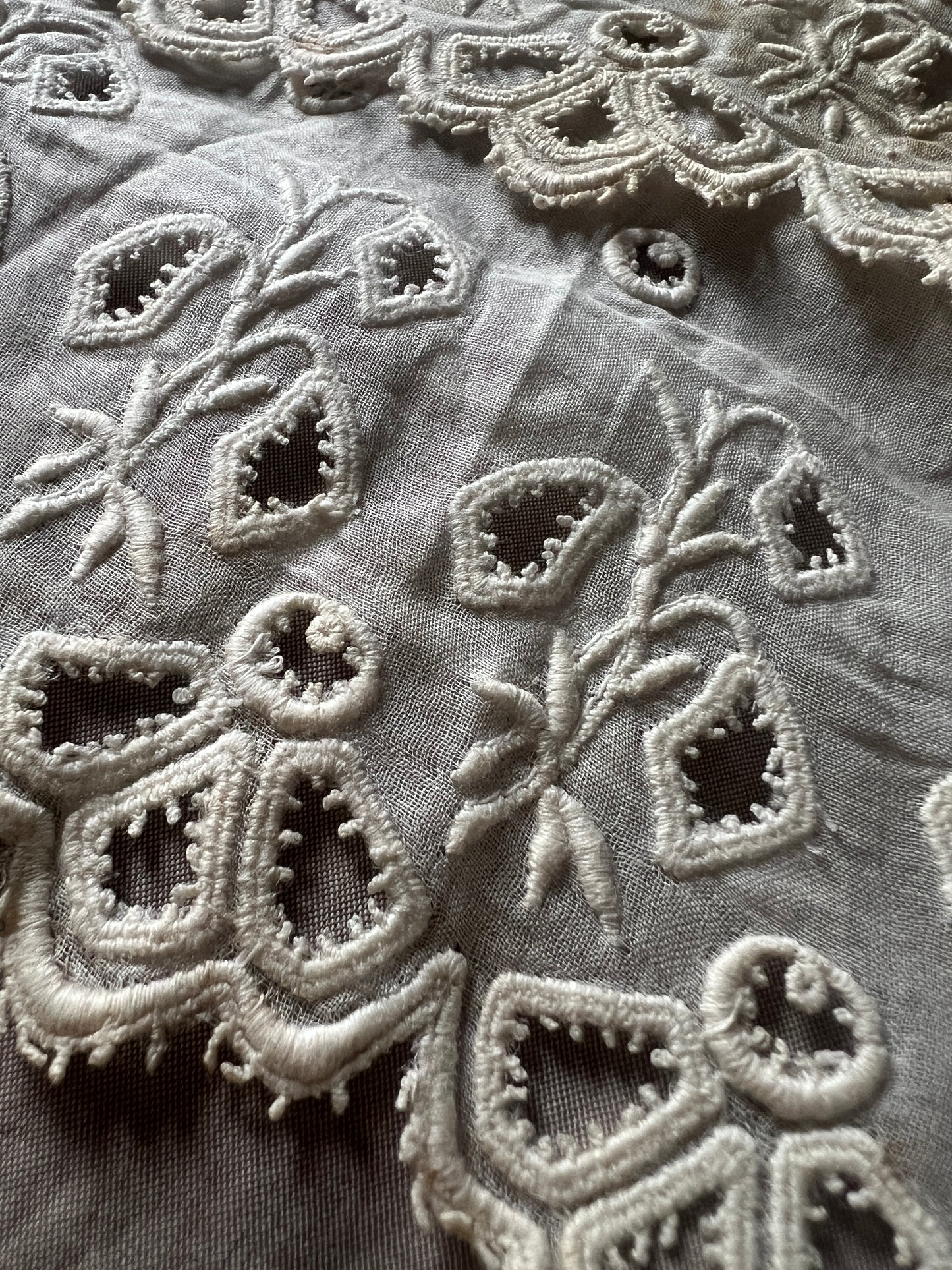 刺繍レース見本