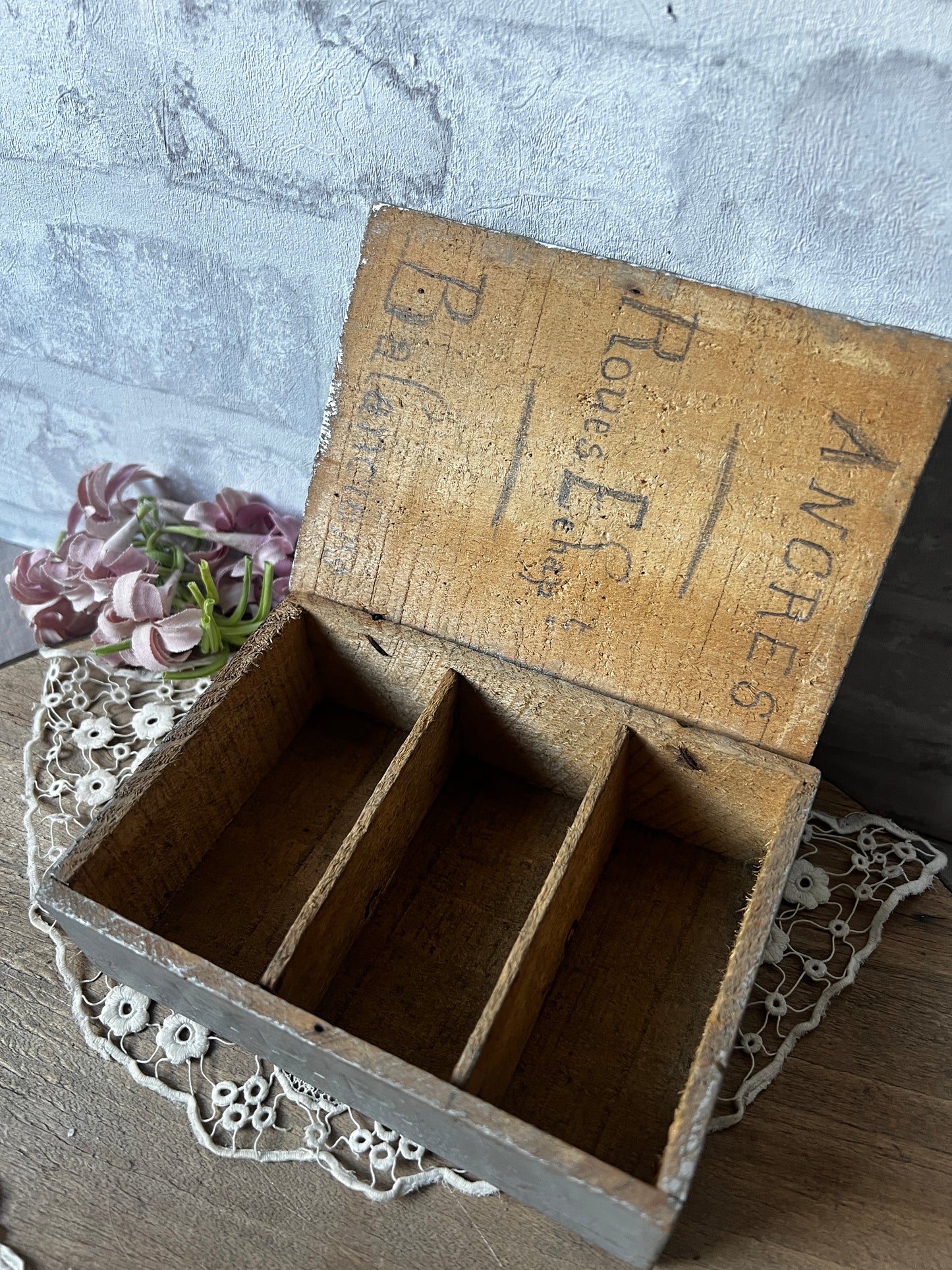 ★歯車部品入り木箱 【B】