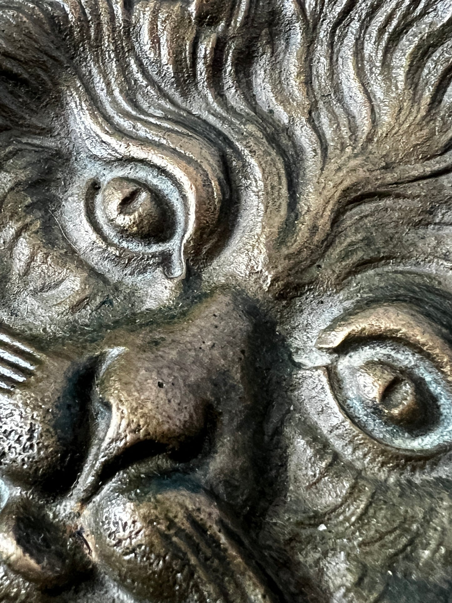 ★猫フェイスメタルトレイ