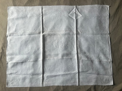 モノグラム刺繍ダマスク布