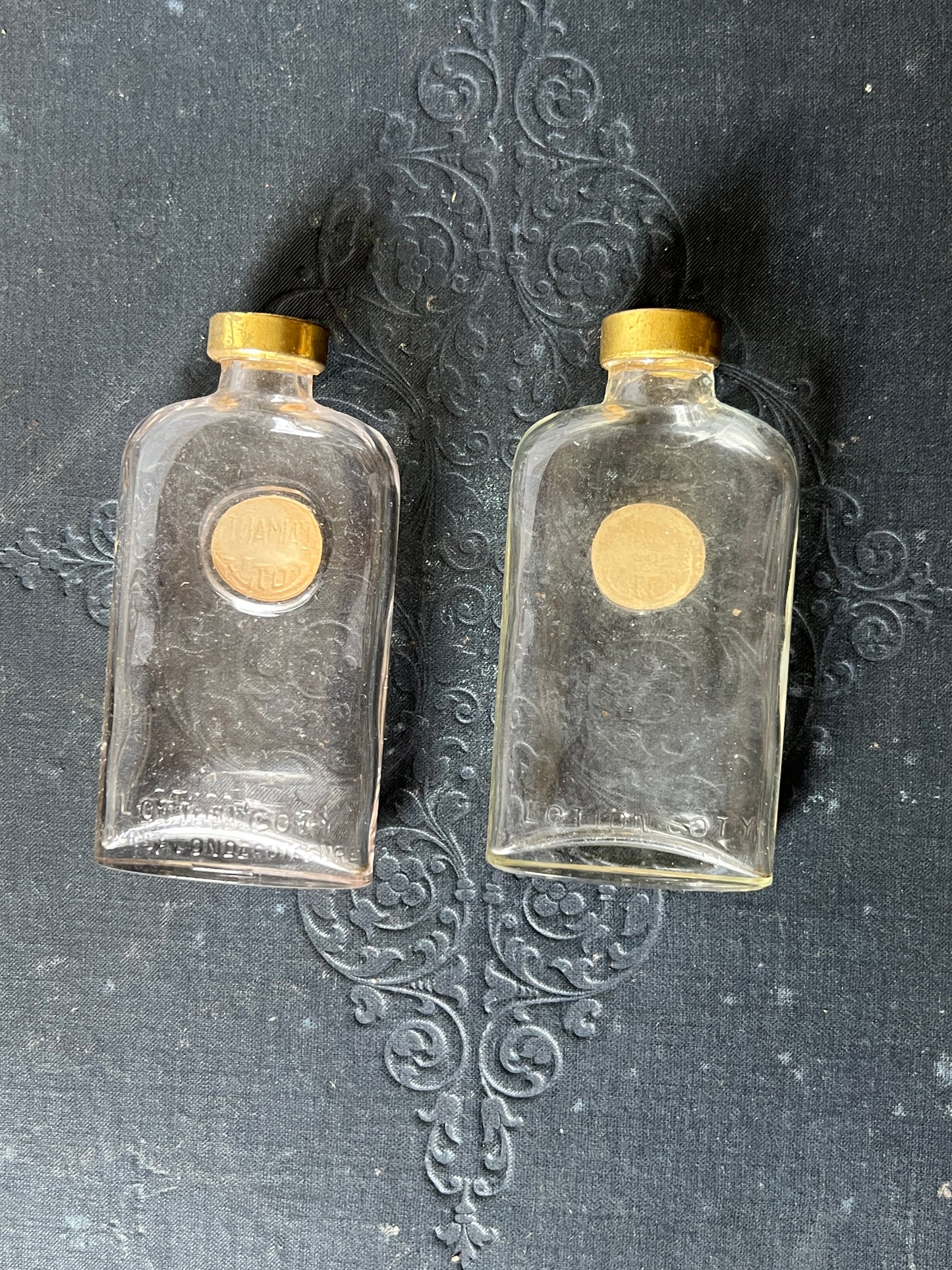 古い瓶（箱入りロット）