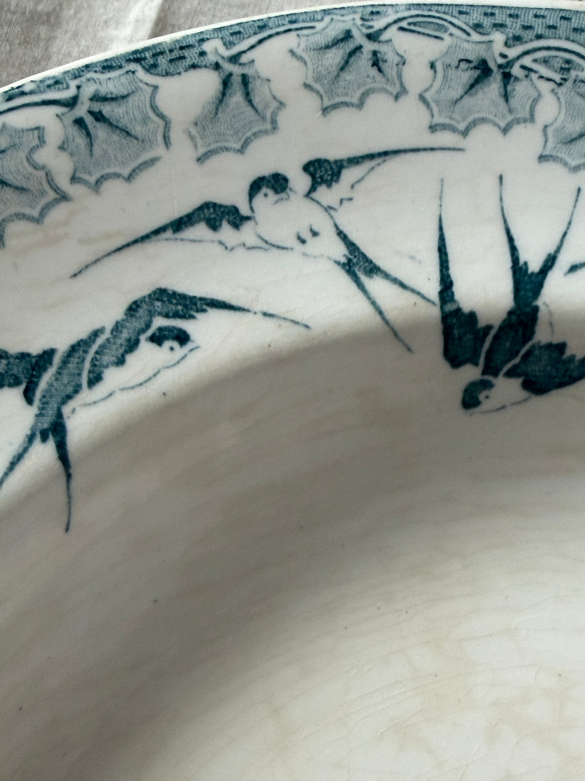 ★古いお皿 LONGWY(つばめ)