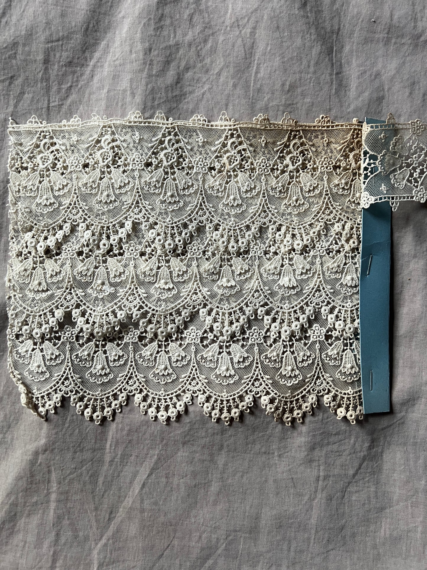 ギピュールレース見本