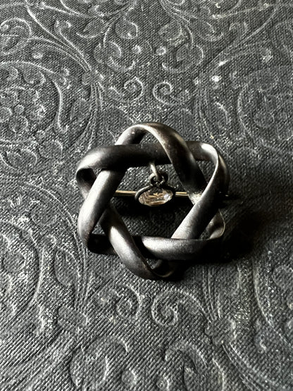 アンティークブローチ