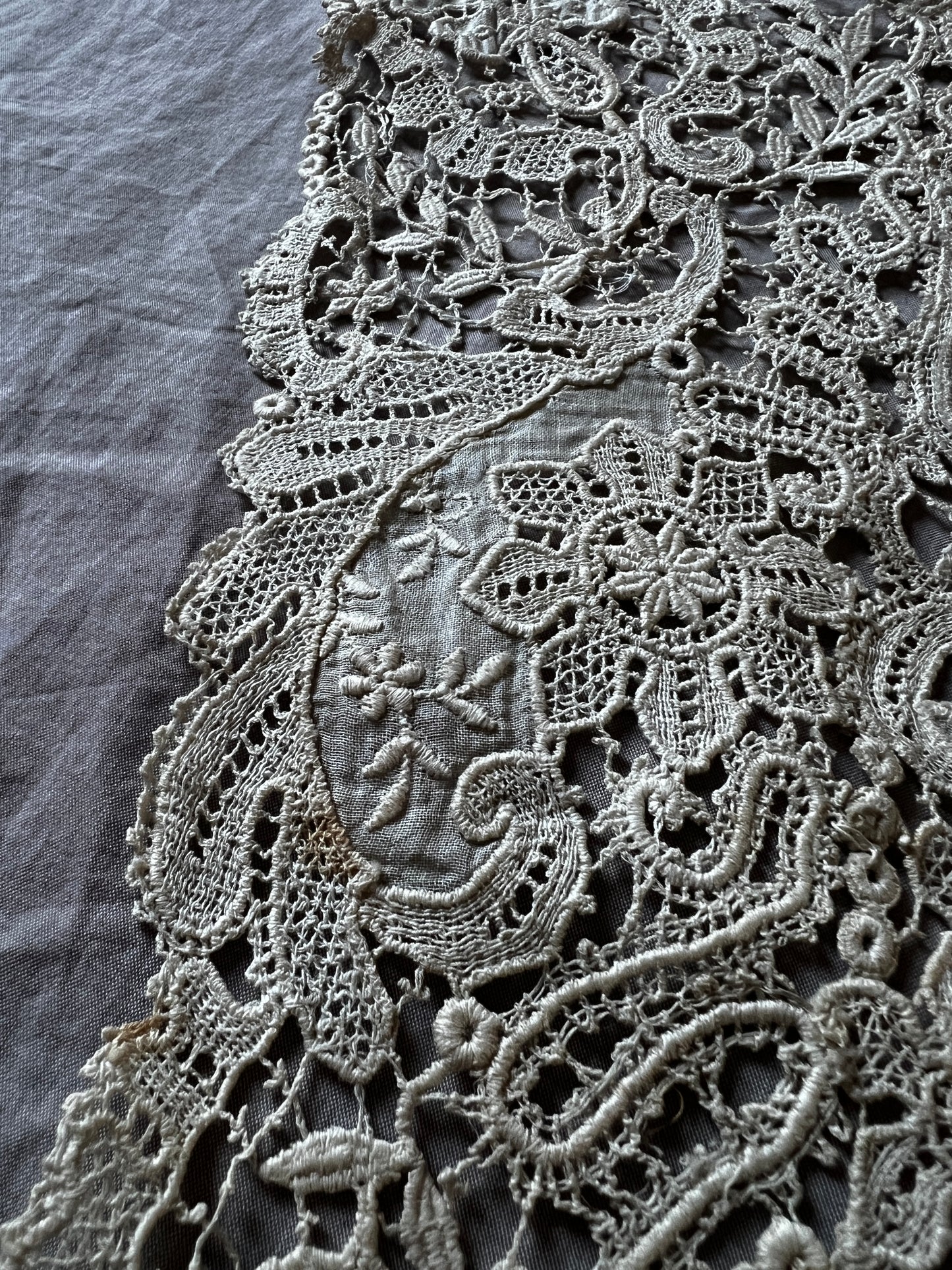 ★アンティークレース端布