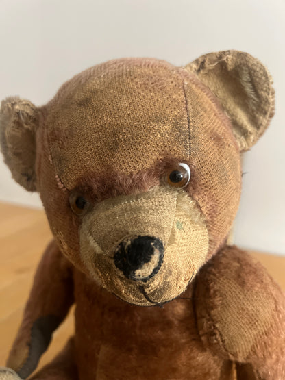 古いぬいぐるみ