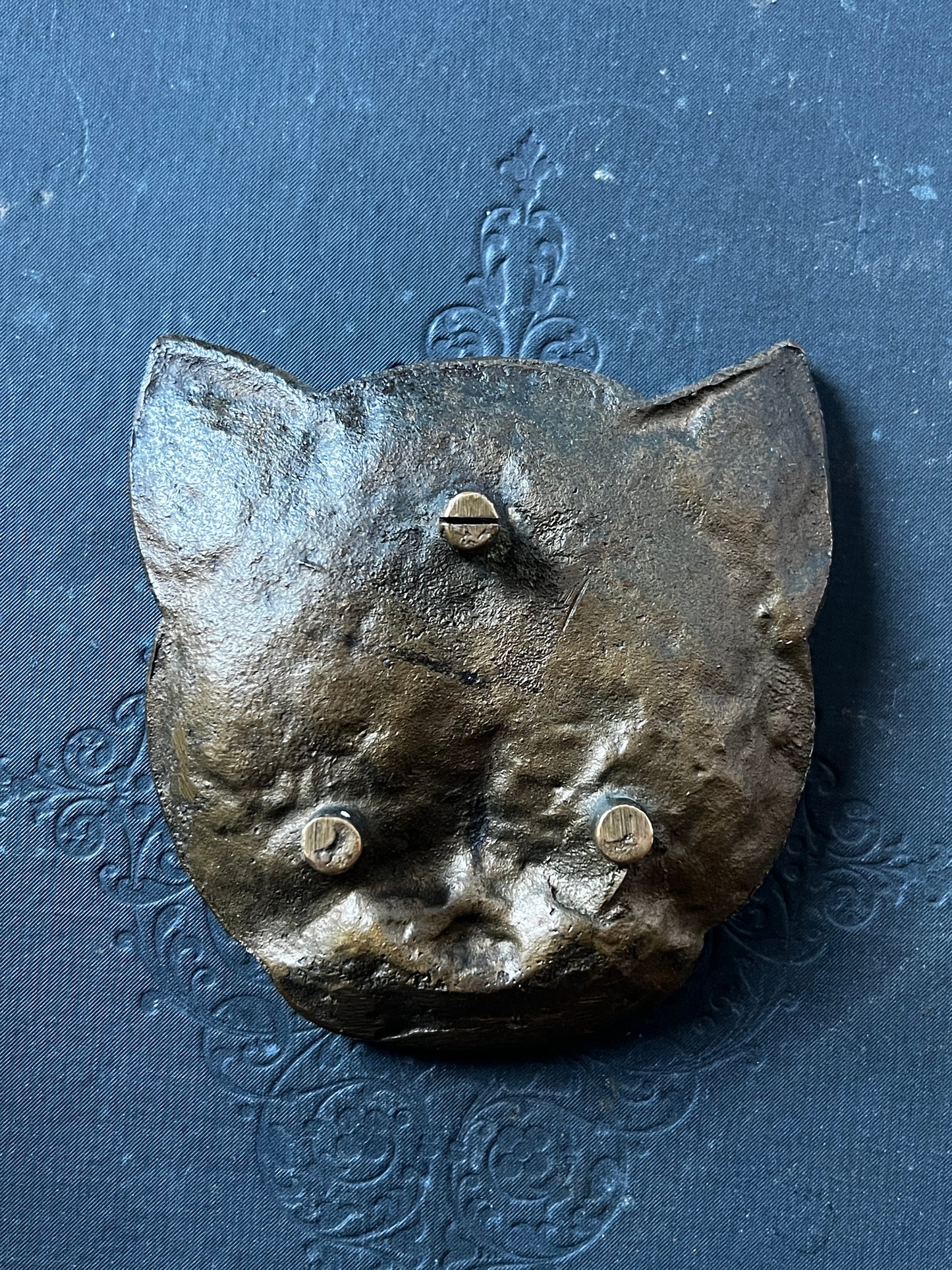 ★猫フェイスメタルトレイ