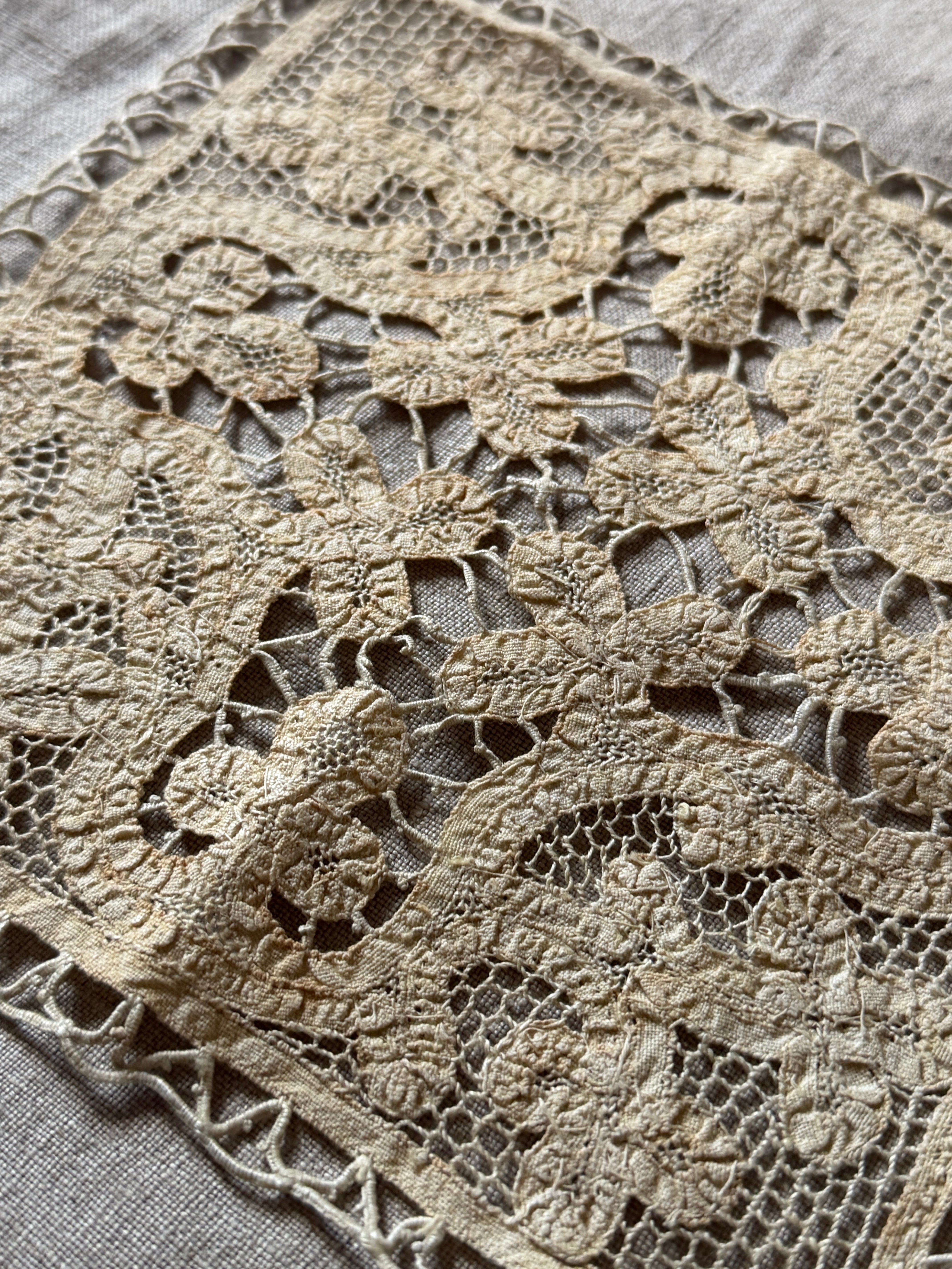アンティークレース – France Antique 銀色アンティーク