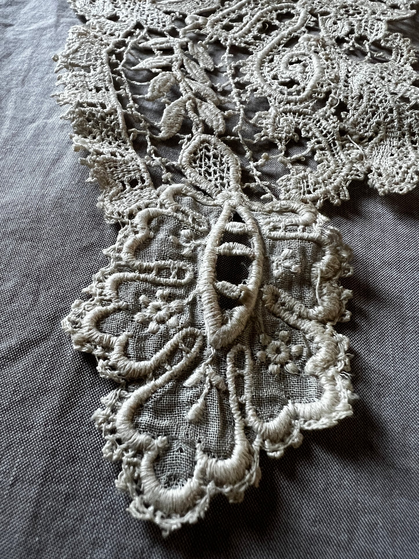 ★アンティークレース端布