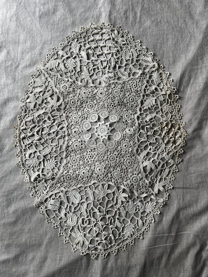 アイリッシュクロシェレース楕円形クロス