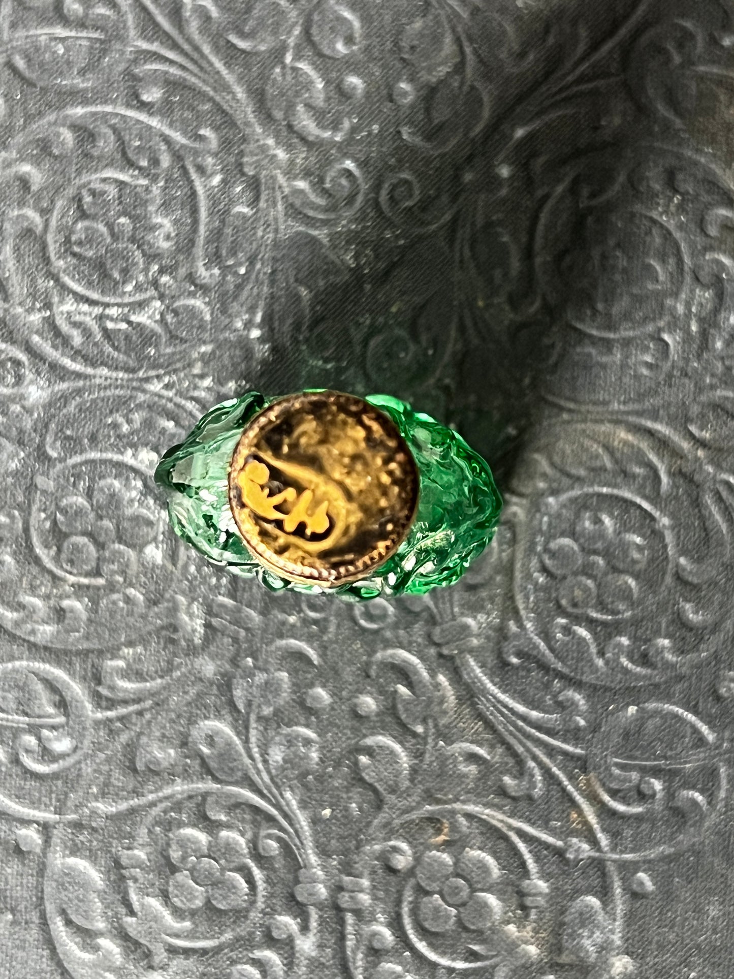 ★古い小瓶(グリーン)