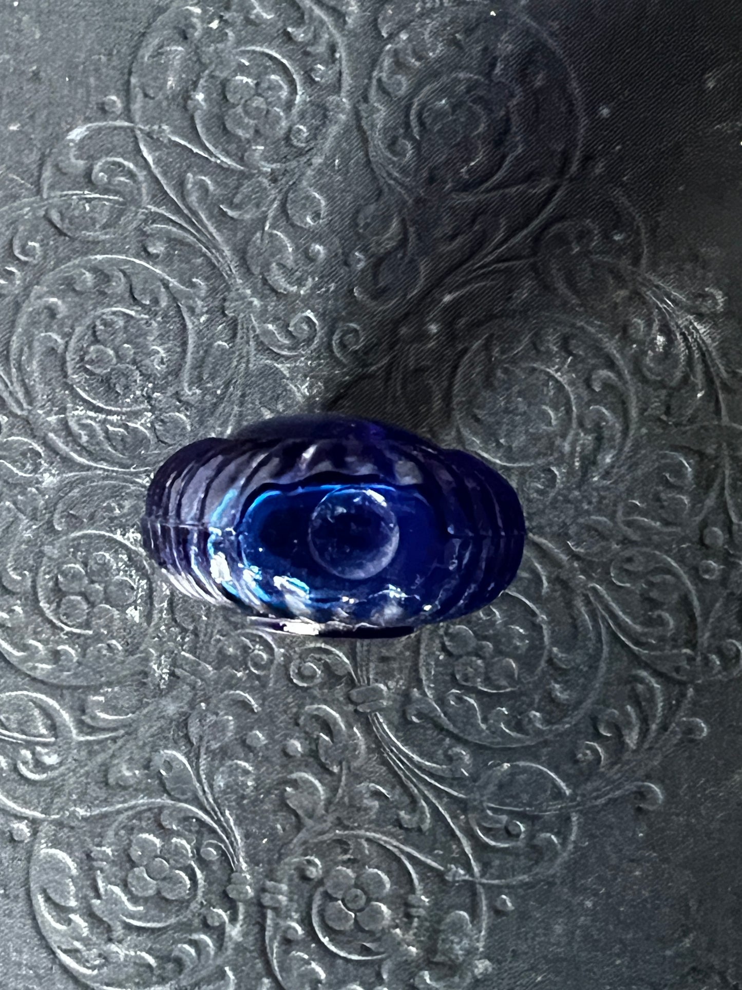 ★古い小瓶(ブルー)