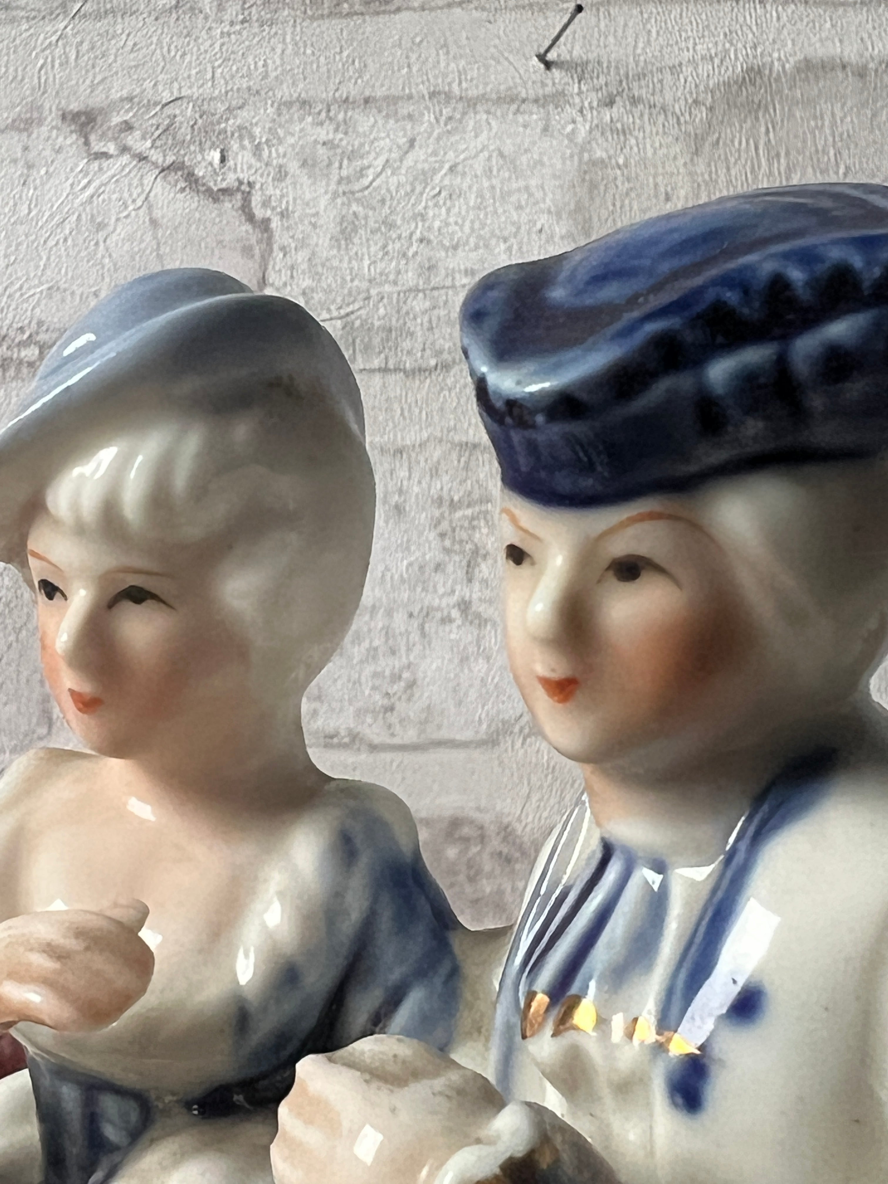 貴族男女フィギュリンドール – France Antique 銀色アンティーク