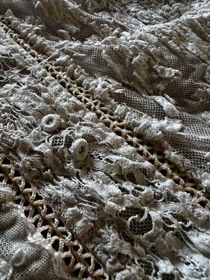 レース飾り端布(ダメージ)