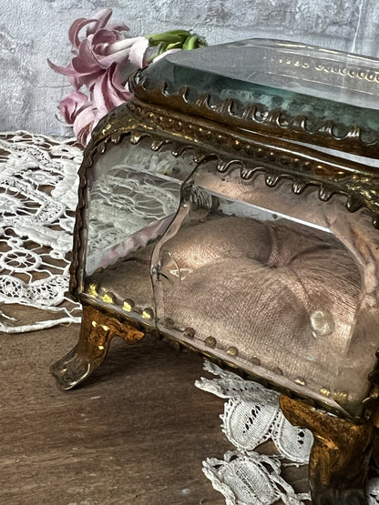 ★ガラスのジュエリーケース(ダメージ)