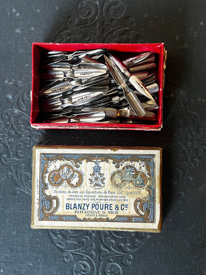 紙箱入りペン先セット