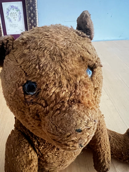 古いぬいぐるみ