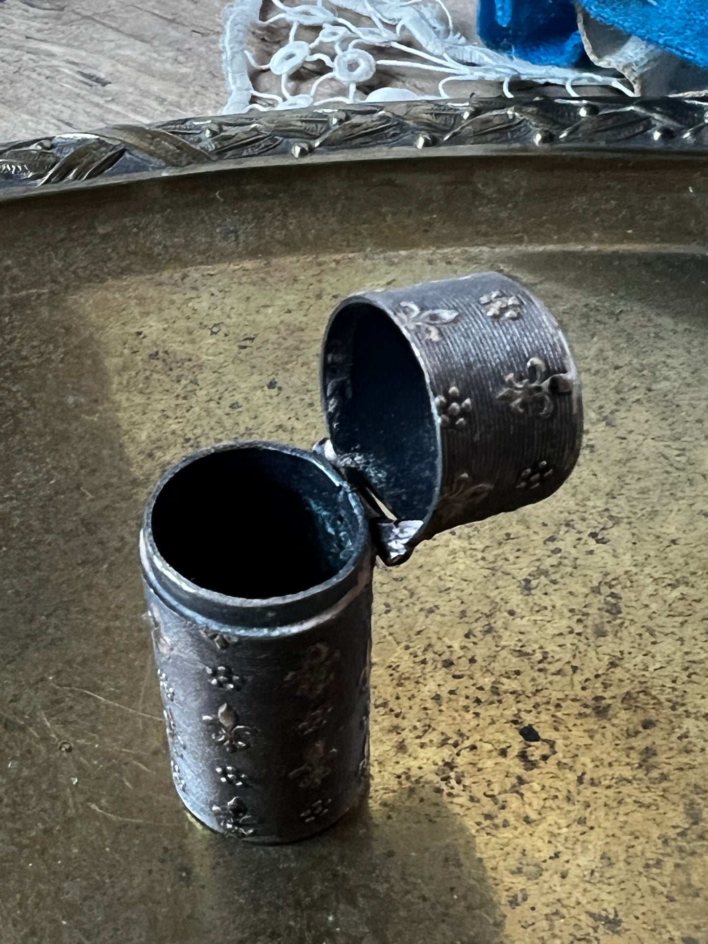 ★百合の紋章のミニケース